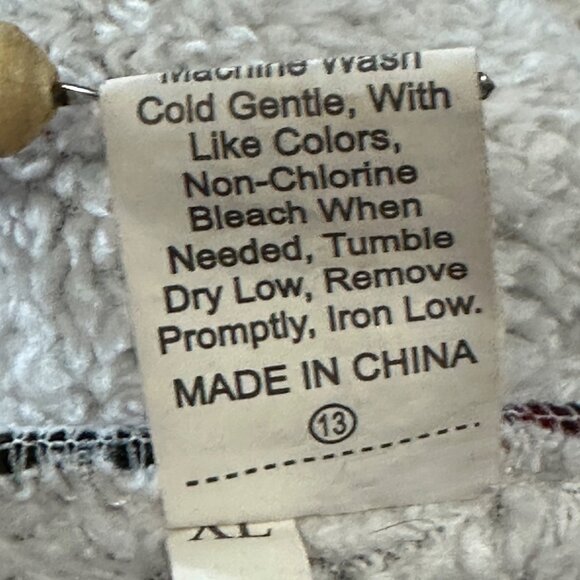 Angashion red black buffalo plaid 1/4 zip woman’s size XL fleece jacket - Picture 5 of 7